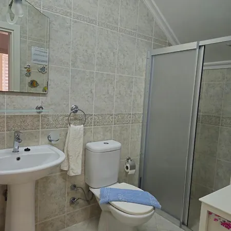 Beatiful With Two Pools And Garden Apartmán *