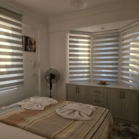 Beatiful With Two Pools And Garden Apartmán Fethiye